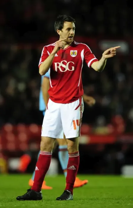Framed Print : Bristol City vs. West Ham: Cole Skuse in Action at Ashton Gate Stadium, 2012 Framed Print : Bristol City vs. West Ham: Cole Skuse in Action at Ashton Gate Stadium, 2012