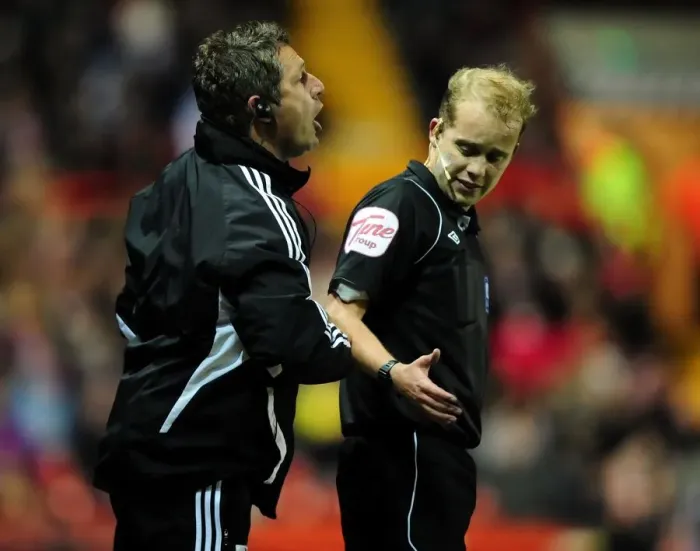 Framed Print : Bristol City vs West Ham: Tony Docherty Focuses Ahead of Ashton Gate Clash