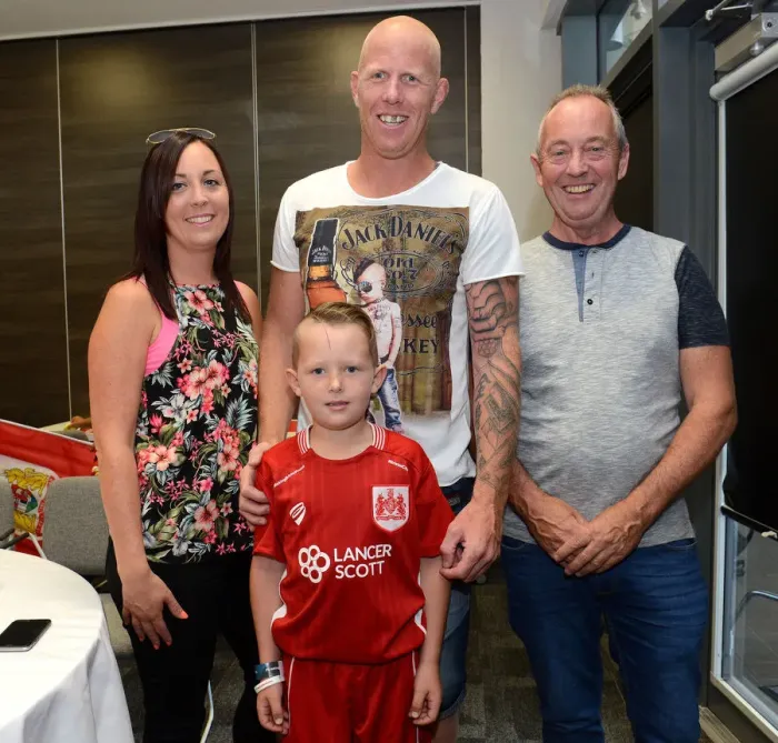Framed Print : Bristol City vs Wigan Athletic: Mascots Family Photo, Ashton Gate, 2016