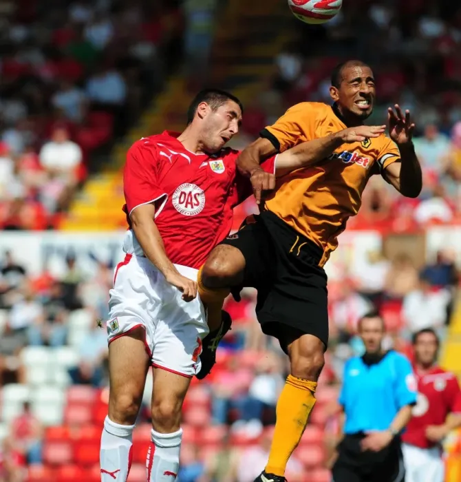 Framed Print : Bristol City vs. Wolverhampton Wanderers: 09-10 Pre-Season Friendly - A Peek into the First Team's Training