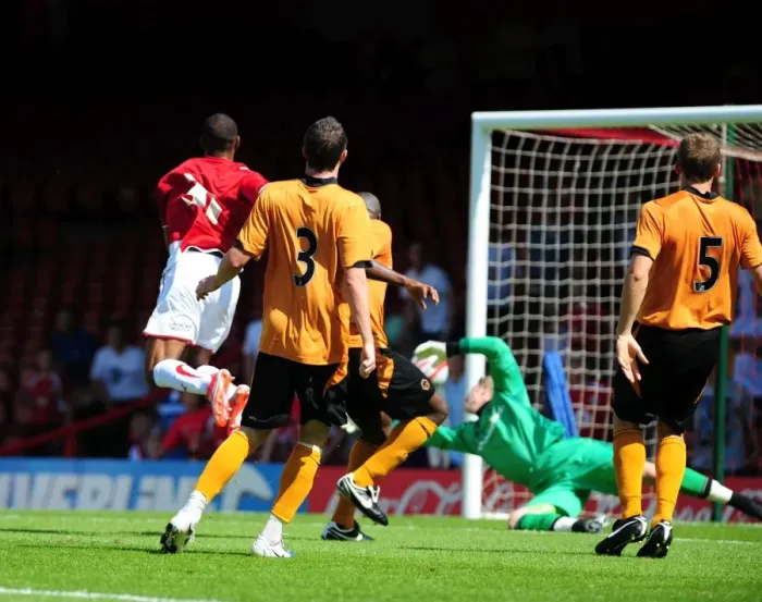 Framed Print : Bristol City vs. Wolverhampton Wanderers: Pre-Season Friendly (09-10) Framed Print : Bristol City vs. Wolverhampton Wanderers: Pre-Season Friendly (09-10)