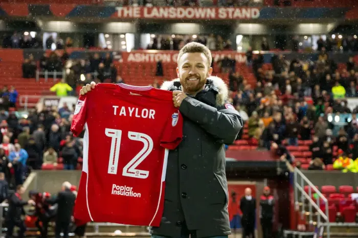 Framed Print : Bristol City Welcomes Matty Taylor at Ashton Gate Stadium - Sky Bet Championship New Signing Unveiled