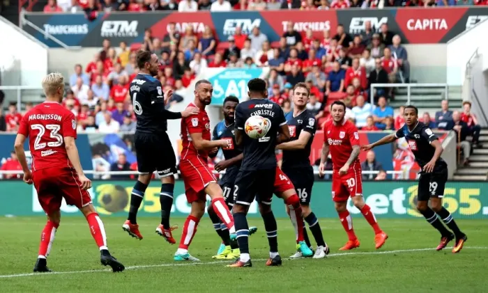 Framed Print : Bristol City's Aaron Wilbraham Scores Dramatic Header Against Derby County (17-09-2016)