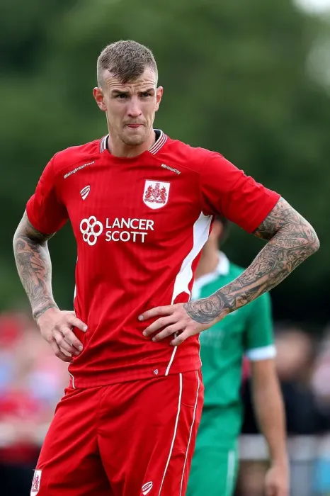 Framed Print : Bristol City's Aden Flint in Pre-Season Action Against Hengrove Athletic, July 2016