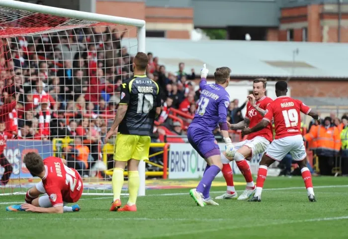 Framed Print : Bristol City's Aden Flint Scores Hat-trick Against Walsall in Sky Bet League One (3 May 2015) Framed Print : Bristol City's Aden Flint Scores Hat-trick Against Walsall in Sky Bet League One (3 May 2015)