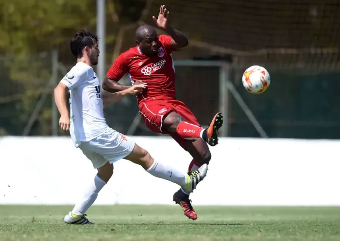 Framed Print : Bristol City's Arnold Garita Narrowly Misses Goal vs UCAM at La Manga Training Ground Framed Print : Bristol City's Arnold Garita Narrowly Misses Goal vs UCAM at La Manga Training Ground