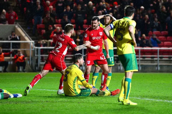 Framed Print : Bristol City's Bailey Wright Scores the Winning Goal Against Norwich City in Sky Bet Championship Match Framed Print : Bristol City's Bailey Wright Scores the Winning Goal Against Norwich City in Sky Bet Championship Match