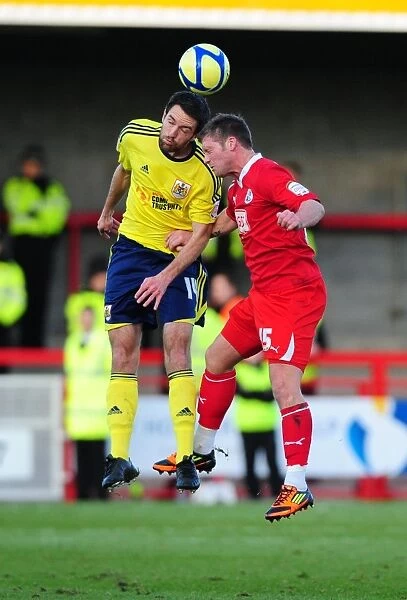 Bristol City's Cole Skuse vs. Dannie Bulman in FA Cup Clash: Crawley Town vs. Bristol City (07 / 01 / 2012)