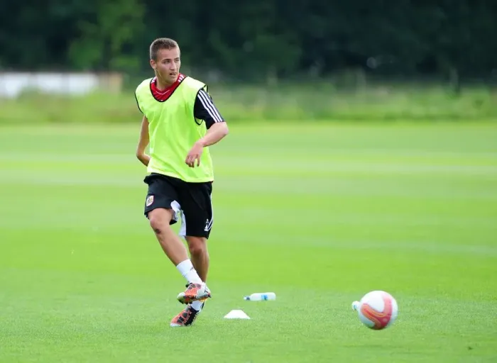 Framed Print : Bristol City's Danny Ball: Unwavering Concentration During Pre-Season Training Framed Print : Bristol City's Danny Ball: Unwavering Concentration During Pre-Season Training