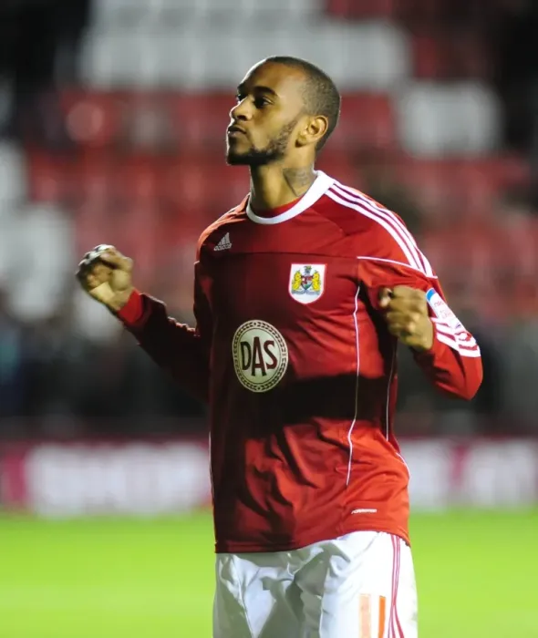 Framed Print : Bristol City's Danny Haynes: Euphoric Celebration of Npower Championship Win Over Reading (19 / 10 / 2010)