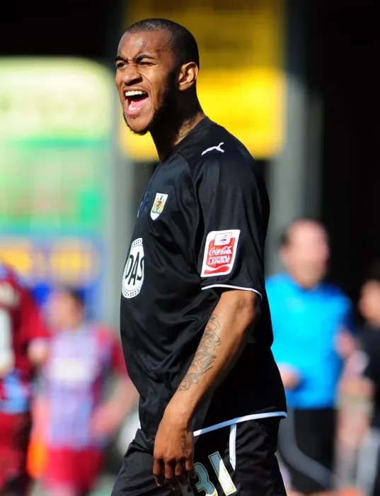 Framed Print : Bristol City's Danny Haynes Expresses Frustration During Championship Clash vs. Scunthorpe United, April 2010 Framed Print : Bristol City's Danny Haynes Expresses Frustration During Championship Clash vs. Scunthorpe United, April 2010