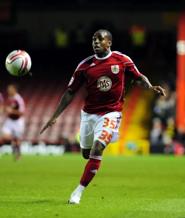 Framed Print : Bristol City's Danny Rose in Action Against Watford, Championship Match, Ashton Gate Stadium, 2010 Framed Print : Bristol City's Danny Rose in Action Against Watford, Championship Match, Ashton Gate Stadium, 2010