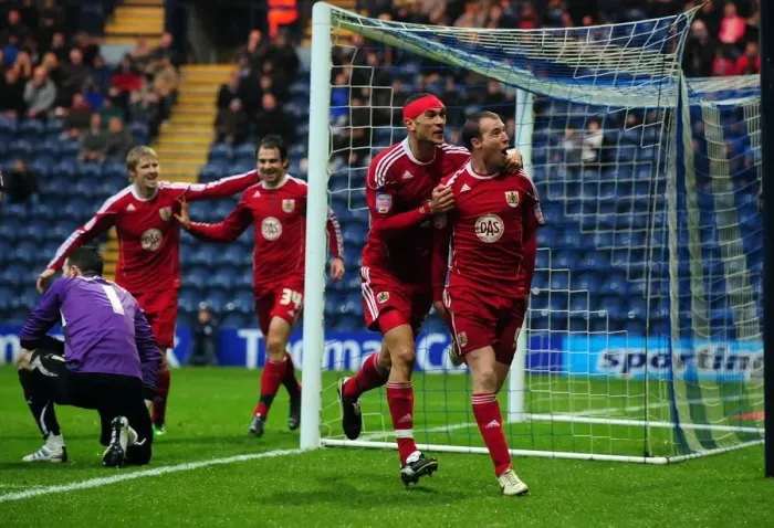 Framed Print : Bristol City's David Clarkson: Celebrating Championship Glory Over Preston North End (05 / 02 / 2011)