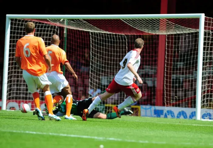 Framed Print : Bristol City's David Clarkson Scores the Winning Goal Against Blackpool in 2010 Championship Match