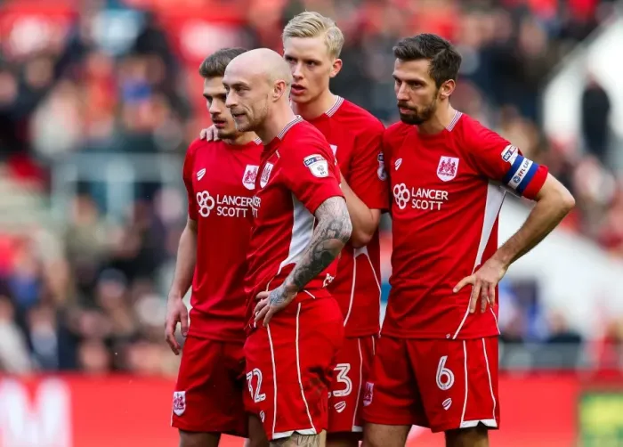 Framed Print : Bristol City's David Cotterill Readies for Late-Game Free Kick vs. Burton Albion Framed Print : Bristol City's David Cotterill Readies for Late-Game Free Kick vs. Burton Albion