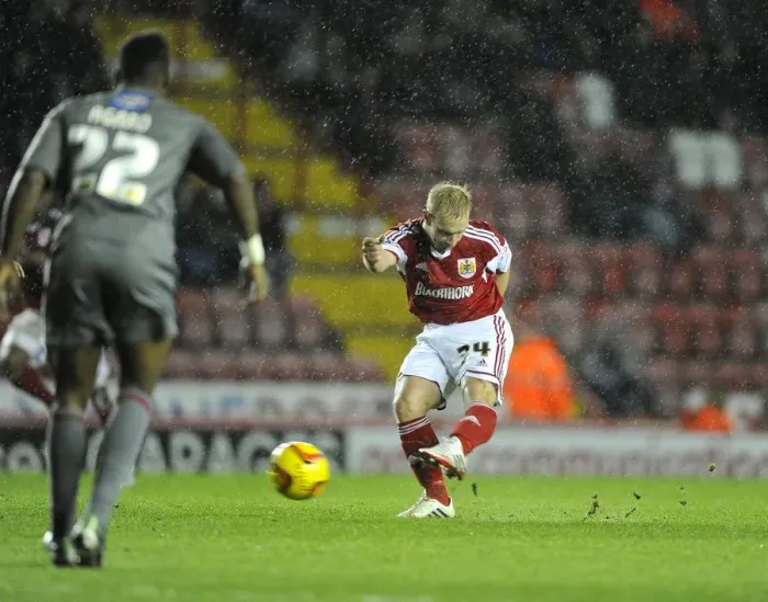 Framed Print : Bristol City's Dramatic Win: Simon Gillett Scores the Game-winning Goal vs Rotherham United at Ashton Gate Framed Print : Bristol City's Dramatic Win: Simon Gillett Scores the Game-winning Goal vs Rotherham United at Ashton Gate