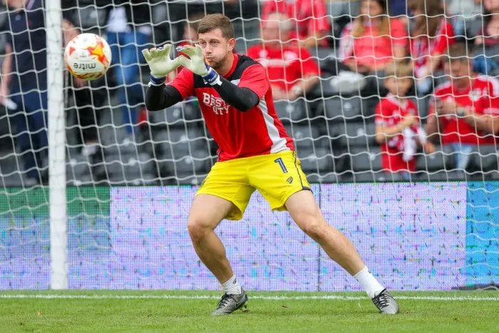 Framed Print : Bristol City's Frank Fielding Prepares for Fulham Showdown at Craven Cottage Framed Print : Bristol City's Frank Fielding Prepares for Fulham Showdown at Craven Cottage