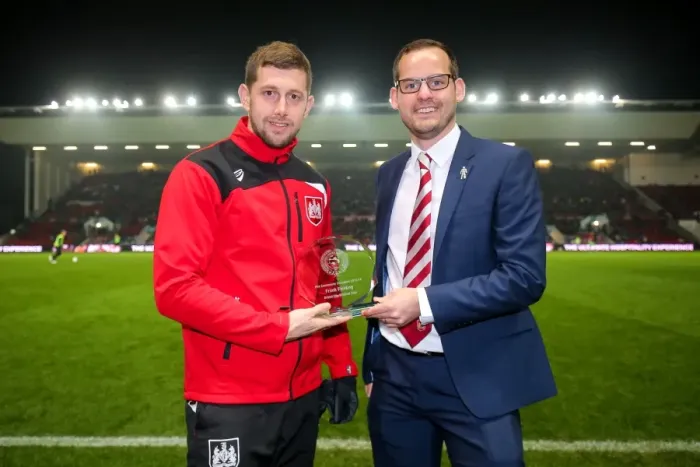 Framed Print : Bristol City's Frank Fielding Receives PFA Community Champion Award vs Hull City, 2015-16 Season Framed Print : Bristol City's Frank Fielding Receives PFA Community Champion Award vs Hull City, 2015-16 Season