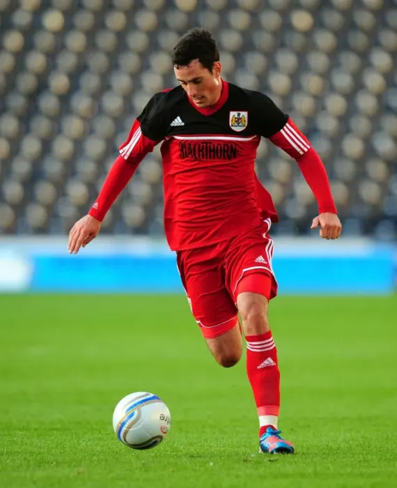 Framed Print : Bristol City's Greg Cunningham in Action at Rugby Park during Kilmarnock vs Bristol City Pre-Season Friendly, July 2012