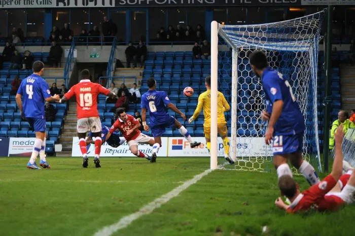 Framed Print : Bristol City's Greg Cunningham Scores the Winning Goal in FA Cup Match against Gillingham