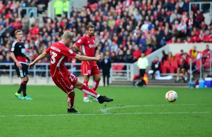 Framed Print : Bristol City's Hordur Magnusson Scores Against Nottingham Forest at Ashton Gate Stadium, Sky Bet Championship (10-01-2016)