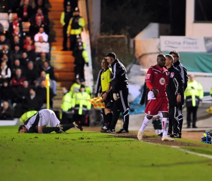 Framed Print : Bristol City's Jamal Campbell-Ryce Red-Carded in Championship Clash vs. Plymouth Argyle (16-03-2010) Framed Print : Bristol City's Jamal Campbell-Ryce Red-Carded in Championship Clash vs. Plymouth Argyle (16-03-2010)