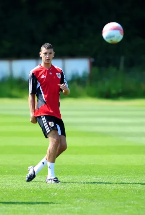 Framed Print : Bristol City's James Wilson: Focused and Ready for Pre-Season Training Framed Print : Bristol City's James Wilson: Focused and Ready for Pre-Season Training