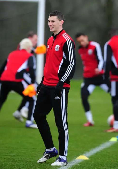 Framed Print : Bristol City's James Wilson in Training Framed Print : Bristol City's James Wilson in Training