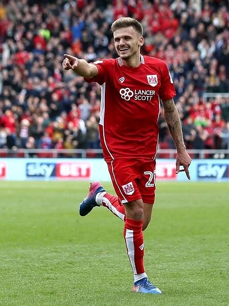 Bristol City's Jamie Paterson in Action Against Queens Park Rangers, Sky Bet Championship, 2017