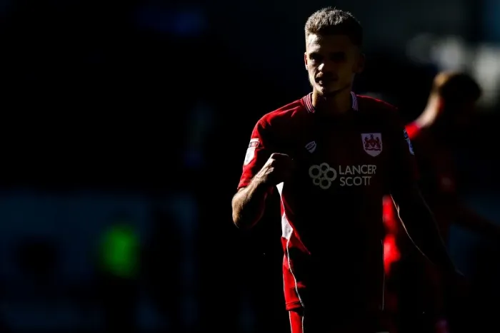 Framed Print : Bristol City's Jamie Paterson Celebrates 3-2 Win Over Barnsley Framed Print : Bristol City's Jamie Paterson Celebrates 3-2 Win Over Barnsley