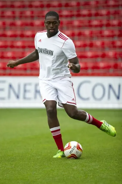 Framed Print : Bristol City's Jay-Emmanuel Thomas in Action at Bournemouth Pre-Season Friendly (2013) Framed Print : Bristol City's Jay-Emmanuel Thomas in Action at Bournemouth Pre-Season Friendly (2013)