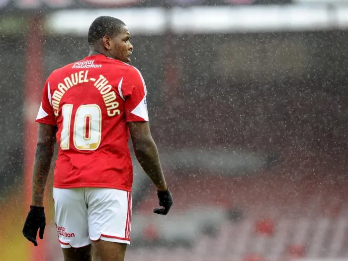 Framed Print : Bristol City's Jay Emmanuel-Thomas in Action Against Carlisle United, Sky Bet League One, Ashton Gate, 2014