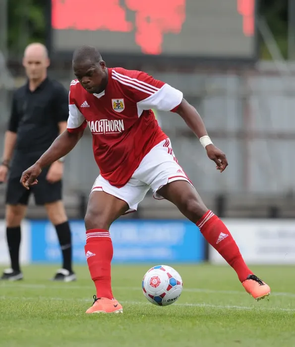 Framed Print : Bristol City's Jay Emmanuel-Thomas in Action against Forest Green Rovers - Preseason 2013 Framed Print : Bristol City's Jay Emmanuel-Thomas in Action against Forest Green Rovers - Preseason 2013