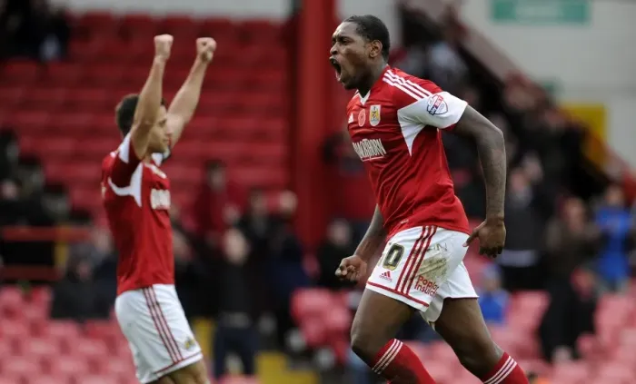 Framed Print : Bristol City's Jay Emmanuel-Thomas Scores the Game-Winning Goal in FA Cup Match Against Dagenham and Redbridge