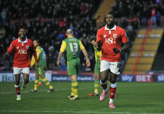Framed Print : Bristol City's Jay Emmanuel-Thomas Scores Third Goal Against Notts County in Sky Bet League One Match at Ashton Gate Framed Print : Bristol City's Jay Emmanuel-Thomas Scores Third Goal Against Notts County in Sky Bet League One Match at Ashton Gate