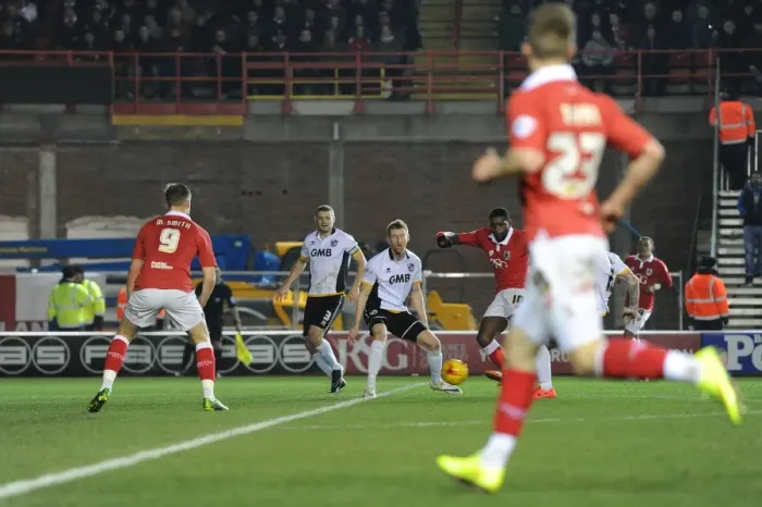 Framed Print : Bristol City's Jay Emmanuel-Thomas Scores the Winning Goal Against Port Vale in Sky Bet League One Framed Print : Bristol City's Jay Emmanuel-Thomas Scores the Winning Goal Against Port Vale in Sky Bet League One