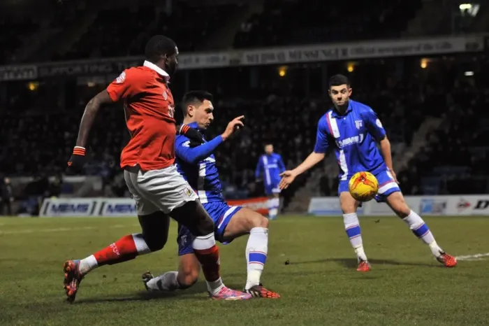 Framed Print : Bristol City's Jay Emmanuel-Thomas Sets Up Matt Smith's Goal: Gillingham vs. Bristol City, Johnstone's Paint Trophy Area Final Framed Print : Bristol City's Jay Emmanuel-Thomas Sets Up Matt Smith's Goal: Gillingham vs. Bristol City, Johnstone's Paint Trophy Area Final