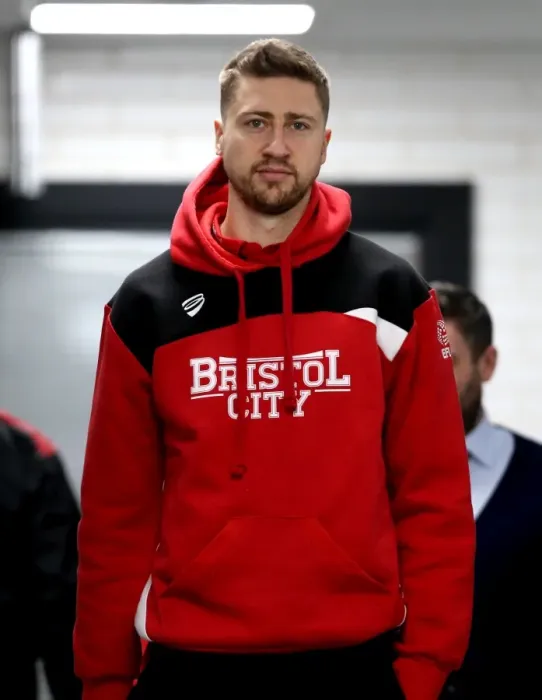 Framed Print : Bristol City's Jens Hegeler Arrives at iPro Stadium Ahead of Derby County Clash (Derby County v Bristol City, Sky Bet Championship)