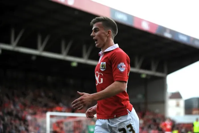 Framed Print : Bristol City's Joe Bryan in Action at Ashton Gate, November 2014