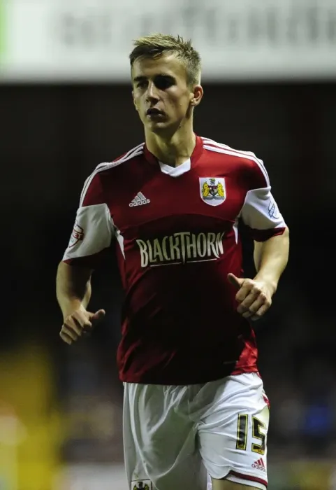 Framed Print : Bristol City's Joe Bryan in Action at Ashton Gate