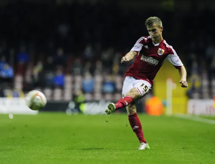 Framed Print : Bristol City's Joe Bryan in Action at Ashton Gate, September 2013 - Football Match