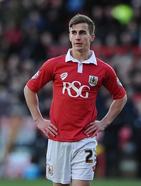 Bristol City's Joe Bryan in Action at Ashton Gate during Sky Bet League One Match against Crawley Town