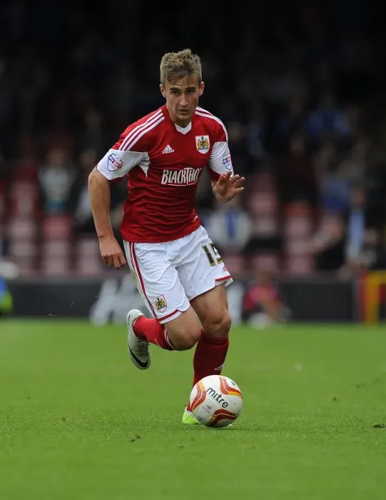 Framed Print : Bristol City's Joe Bryan in Action Against Peterborough United, Sky Bet League One Framed Print : Bristol City's Joe Bryan in Action Against Peterborough United, Sky Bet League One