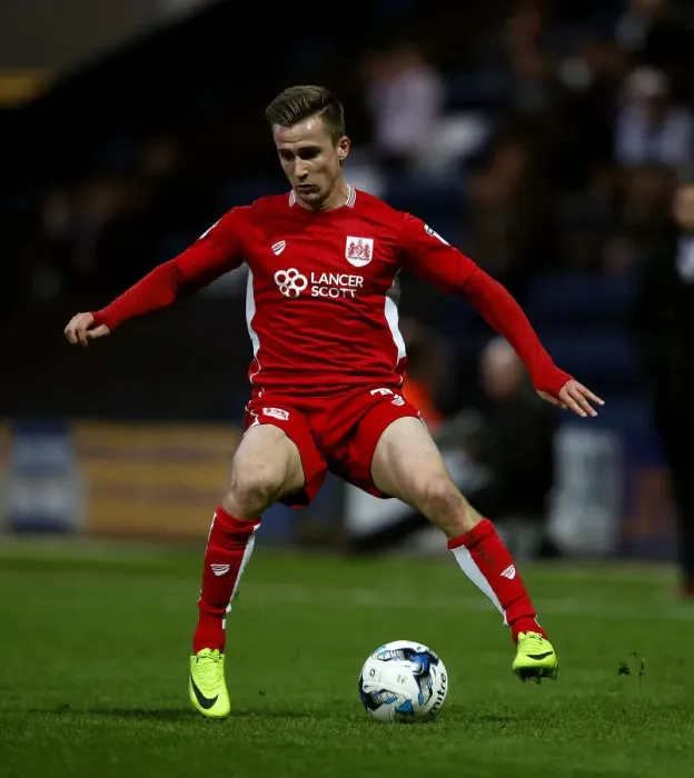Framed Print : Bristol City's Joe Bryan in Action during Sky Bet Championship Match against Preston North End Framed Print : Bristol City's Joe Bryan in Action during Sky Bet Championship Match against Preston North End