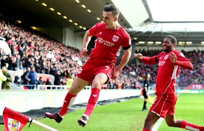 Framed Print : Bristol City's Joe Bryan Celebrates Championship Win Over Cardiff City