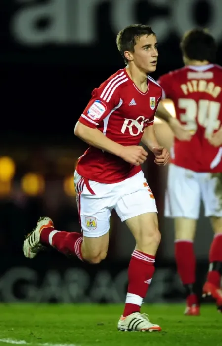 Framed Print : Bristol City's Joe Bryan: First Team Debut against Leicester City at Ashton Gate Stadium - 6th March 2012