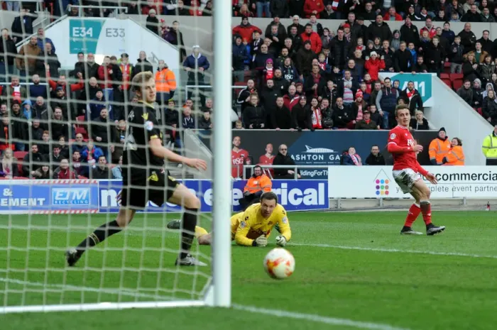 Framed Print : Bristol City's Joe Bryan Scores Sixth Goal in 6-0 Win Over Bolton Wanderers (19 / 03 / 2016)