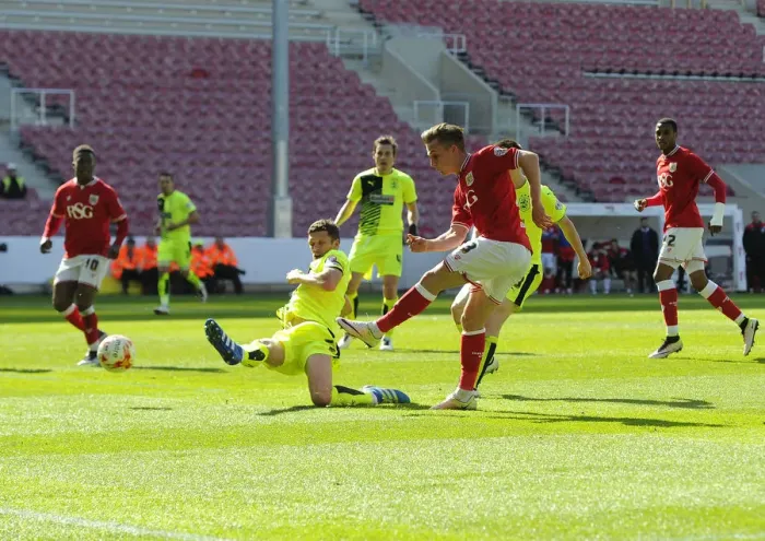 Framed Print : Bristol City's Joe Bryan Scores the Winning Goal Against Huddersfield Town (30.04.2016) Framed Print : Bristol City's Joe Bryan Scores the Winning Goal Against Huddersfield Town (30.04.2016)
