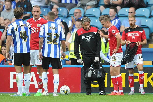 Bristol City's Joe Bryan Suffers Injury in Sheffield Wednesday Clash (August 8, 2015)