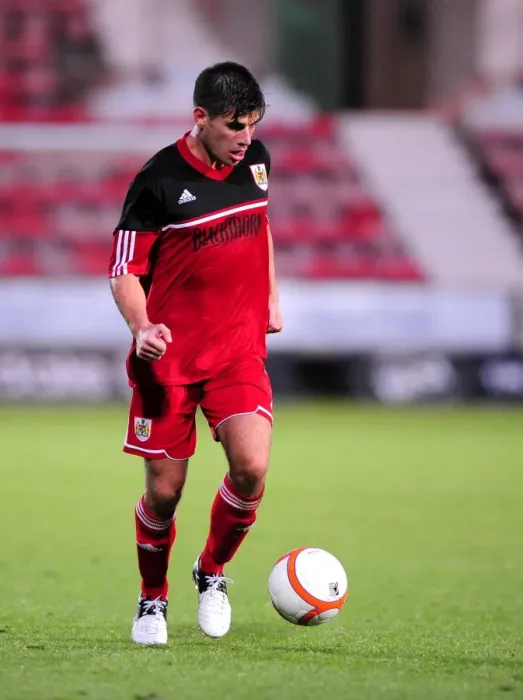Framed Print : Bristol City's Joe Edwards in Action Against Dunfermline Athletic, August 1, 2012 - Football Pre-Season Friendly Framed Print : Bristol City's Joe Edwards in Action Against Dunfermline Athletic, August 1, 2012 - Football Pre-Season Friendly